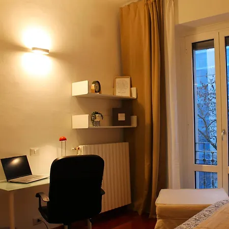 Urban Charm - Porta Romana 아파트